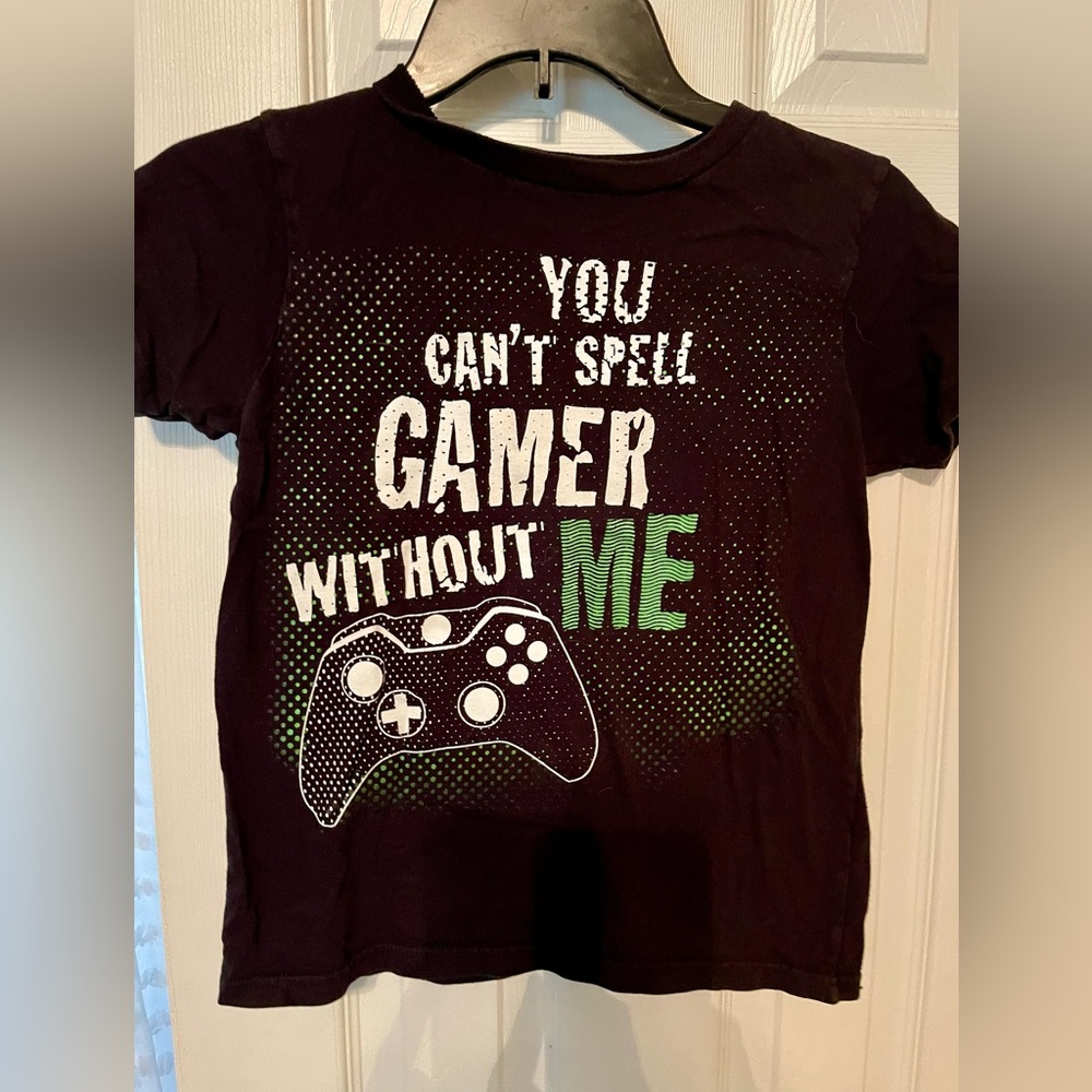 Extreme Concepts boys size small gamer tshirt
